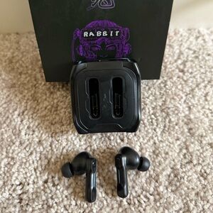 Bluetooth Gaming Earbuds by Middle Rabbit
